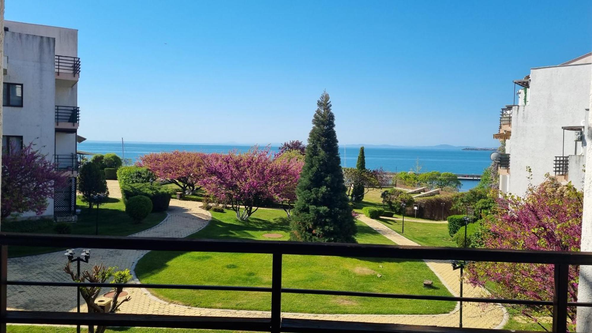 Luxsus Apartment Diamond Sveti Vlas Exterior photo